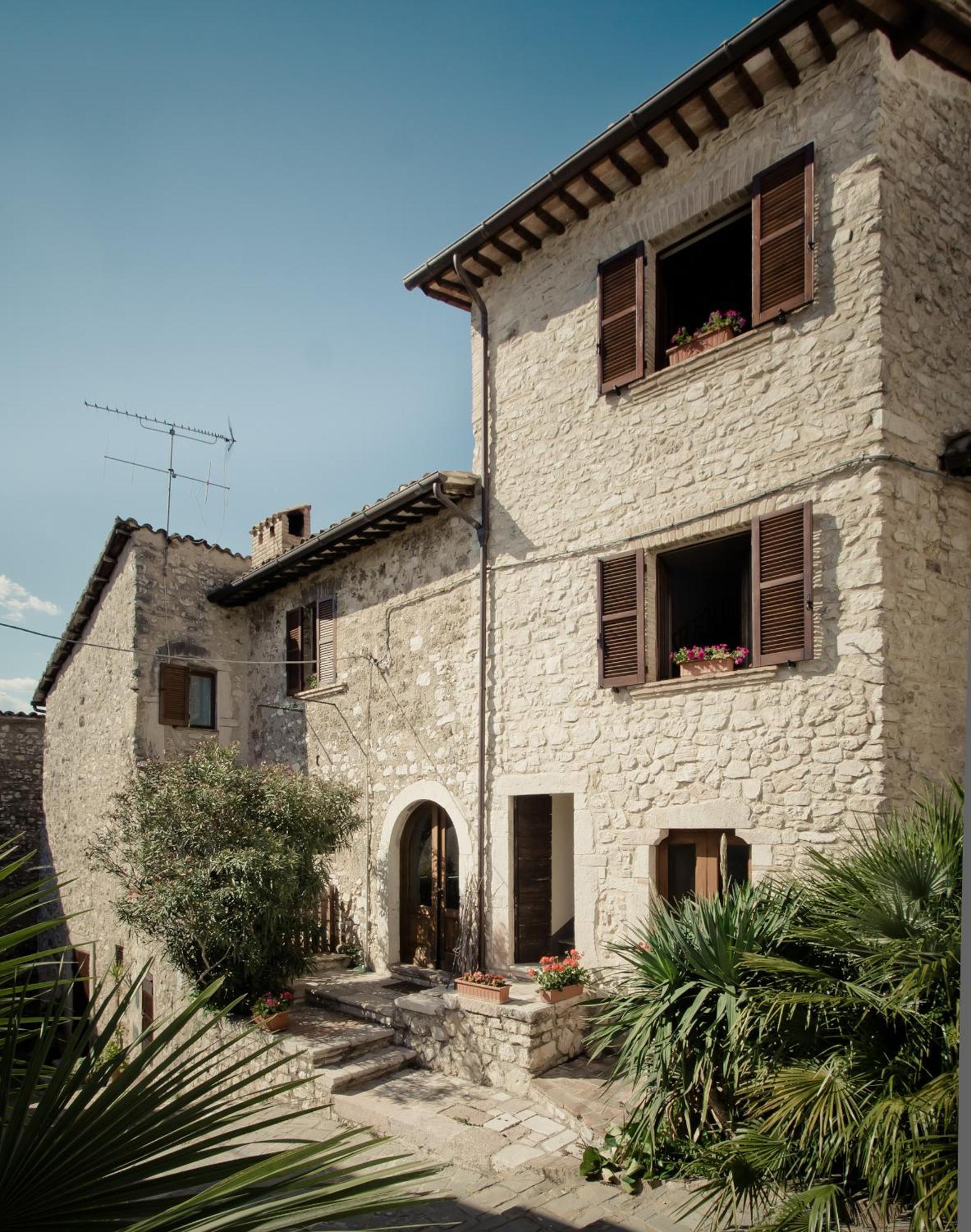 Borgo San Valentino Aparthotel Arrone Exterior foto